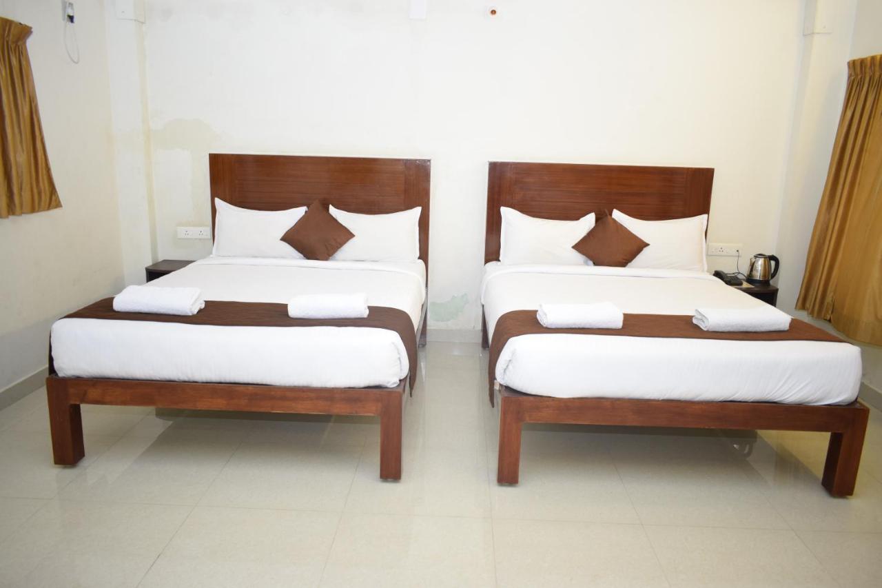 Rani Residency Hotel Пондичери Екстериор снимка