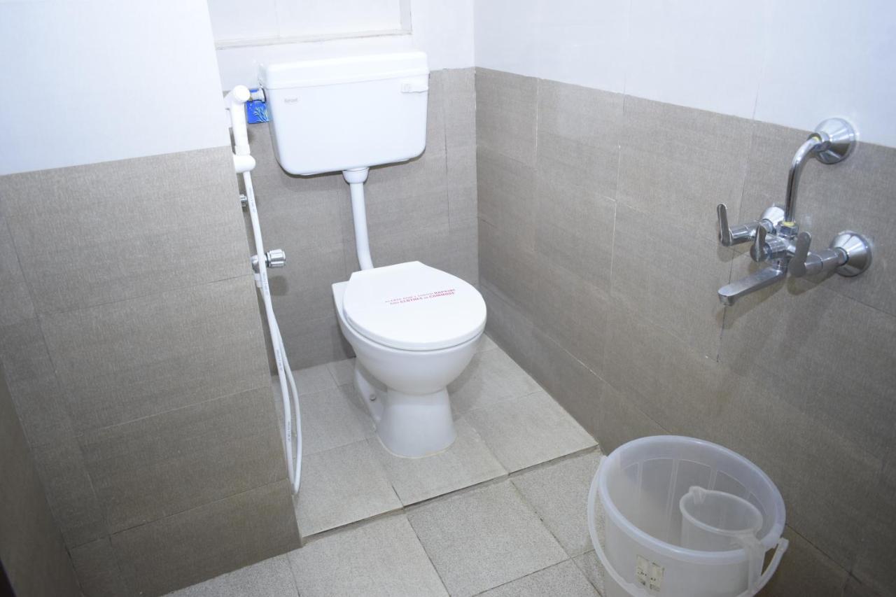 Rani Residency Hotel Пондичери Екстериор снимка