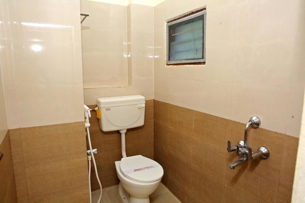 Rani Residency Hotel Пондичери Екстериор снимка